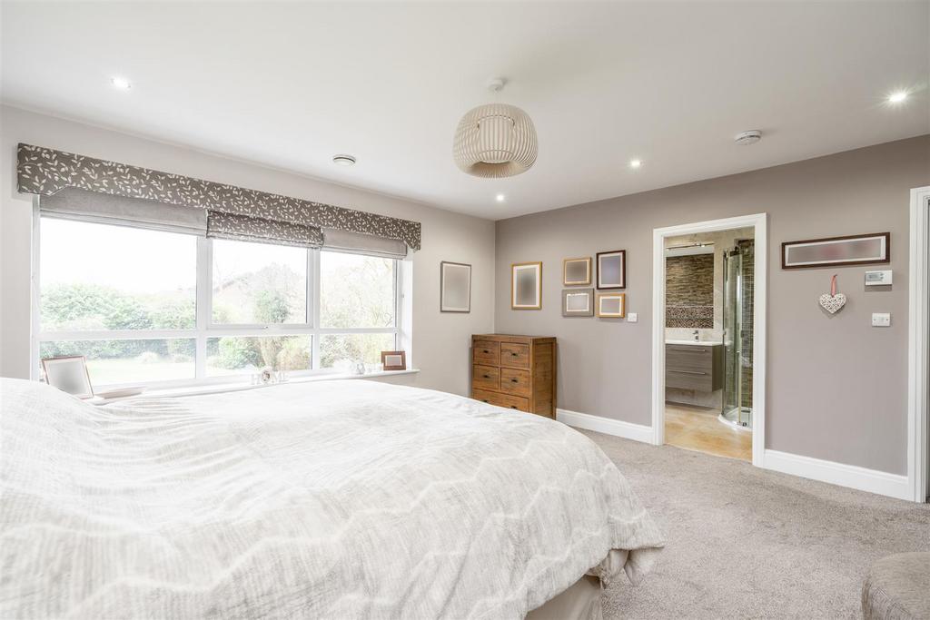 131 Whitefields Road 38.jpg