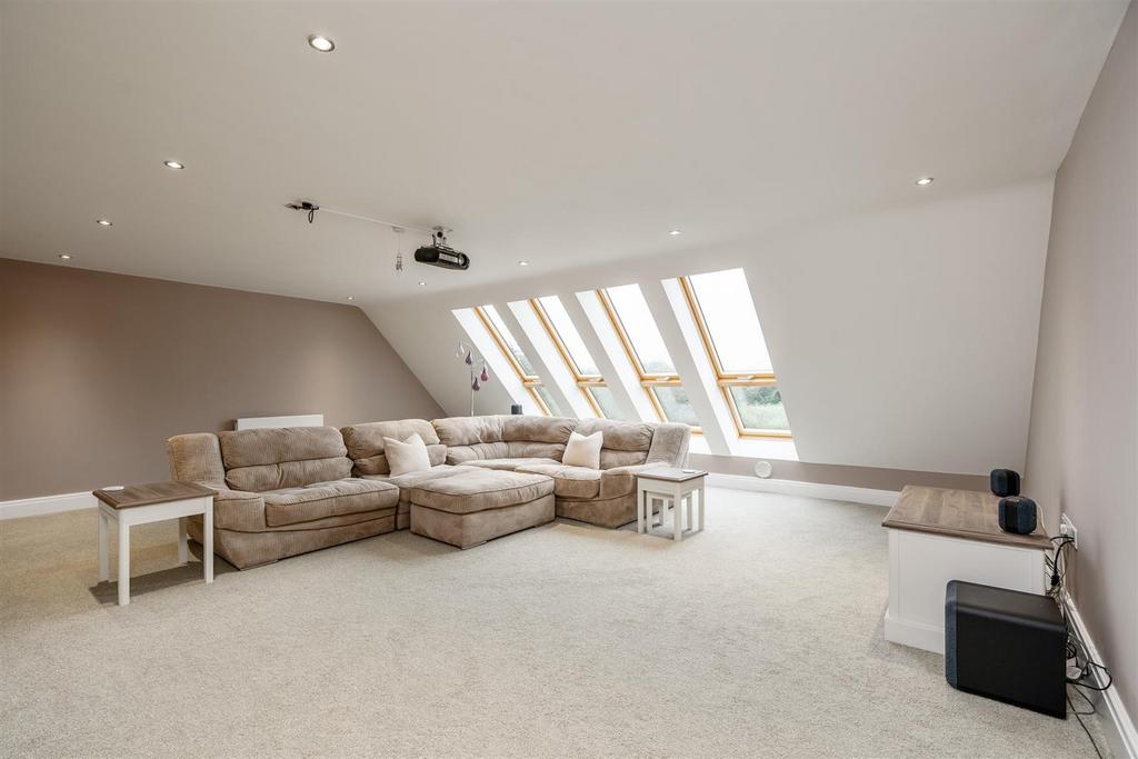 131 Whitefields Road 55.jpg