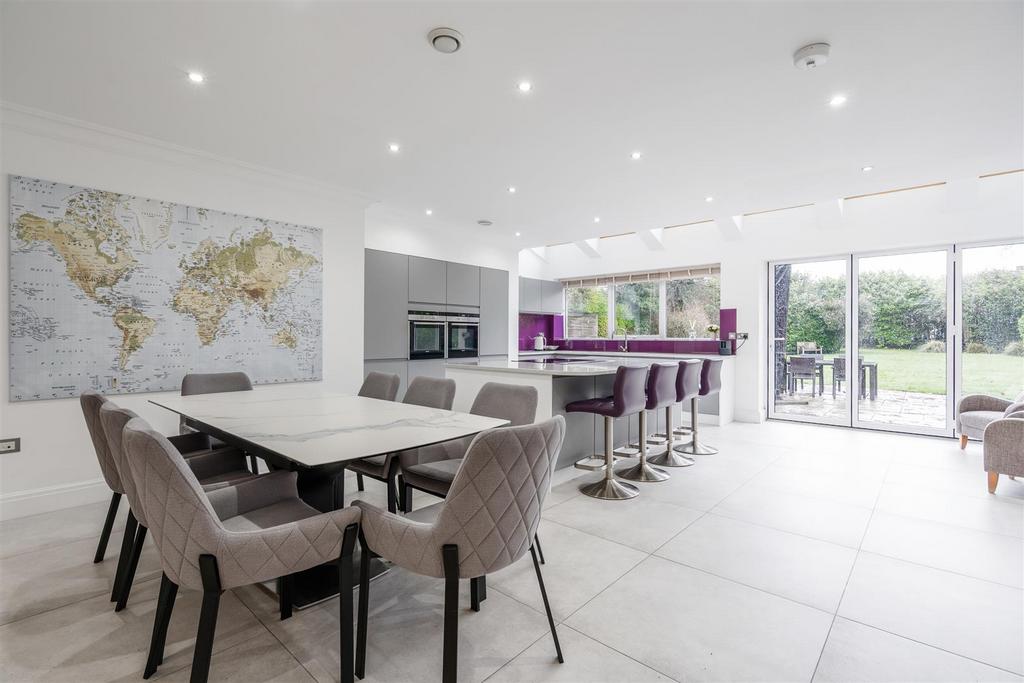 131 Whitefields Road 15.jpg