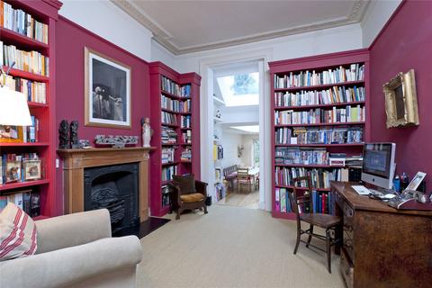 5 bedroom end of terrace house for sale, Sugden Road, London, SW11