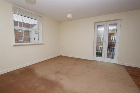 undefined, Vistula Crescent, Swindon SN25