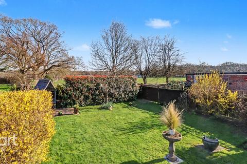 3 bedroom semi-detached bungalow for sale, Molloy Road, Ashford