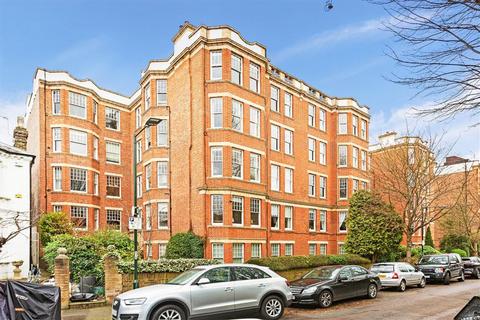 undefined, The Terrace, London SW13