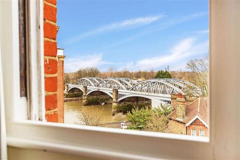 1 bedroom flat for sale, The Terrace, London SW13