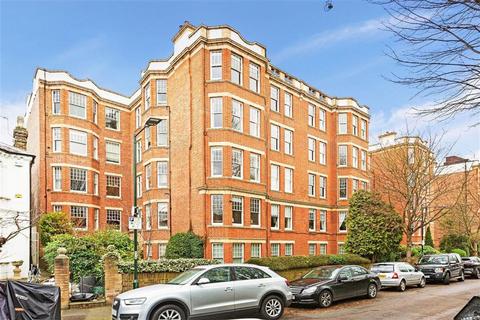 The Terrace, London SW13