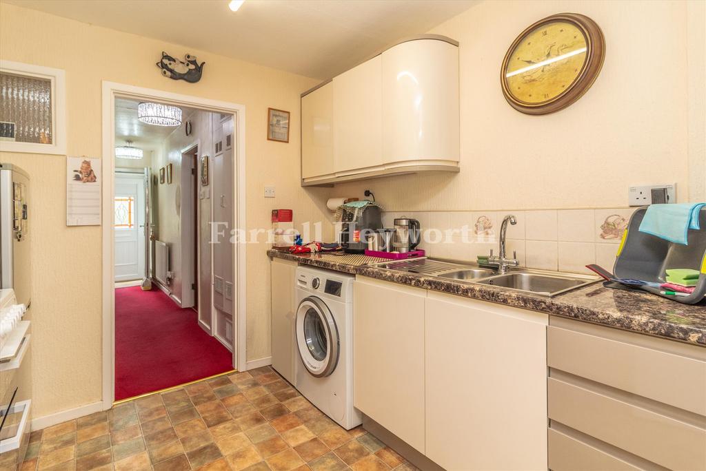 Kitchen image 2