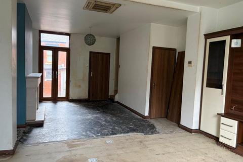 3 bedroom terraced house for sale, Fraser Street, Shaw, Oldham