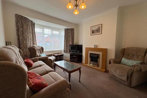 3 bedroom semi-detached house for sale, 44 The Close, Northallerton