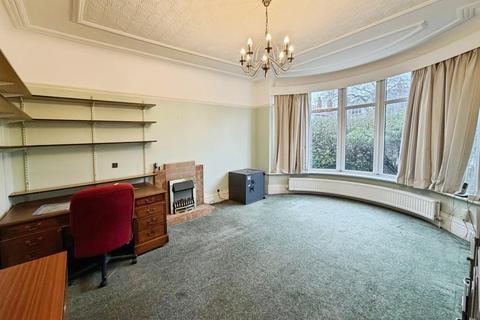 5 bedroom house for sale, Queens Drive, Mossley Hill, Liverpool