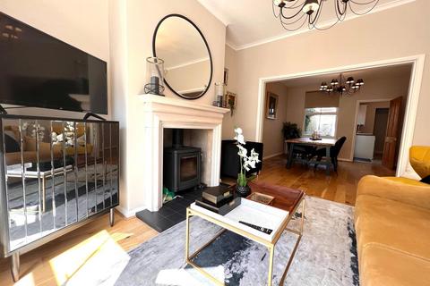 3 bedroom terraced house to rent, Scott Street, York