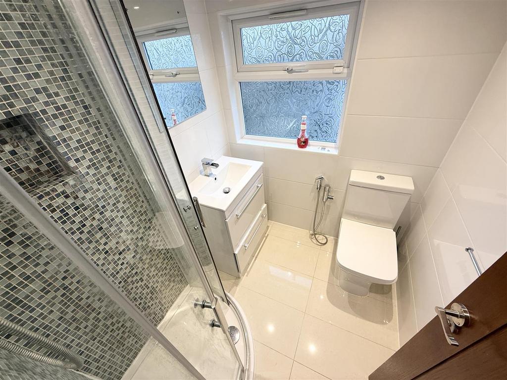 Shower 1.jpeg