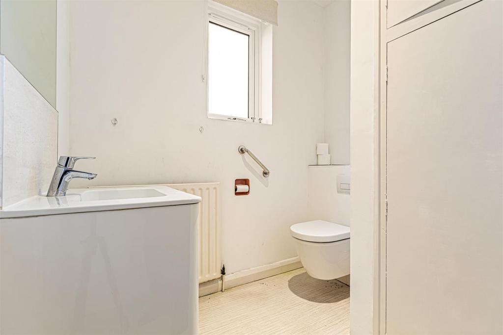 Cloackroom