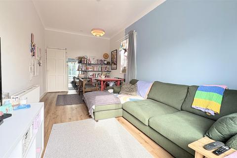2 bedroom flat for sale, 153 College Road, Birmingham B13