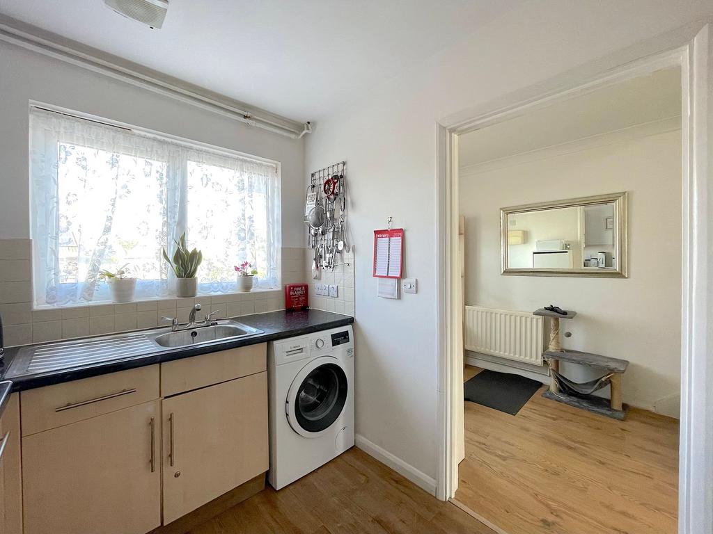 Kitchen (2)