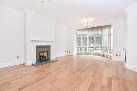 undefined, Englefield Green,  Surrey,  TW20