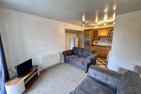 undefined, Lenton Road, Nottingham, NG7