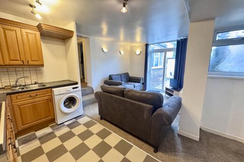 undefined, Lenton Road, Nottingham, NG7