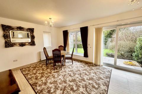 3 bedroom semi-detached house to rent, Brook Chase Mews, Nottingham, NG9