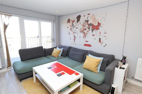 2 bedroom flat for sale, Talbot Road, Stretford, M32