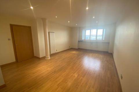 undefined, East Float Quay, Birkenhead, CH41