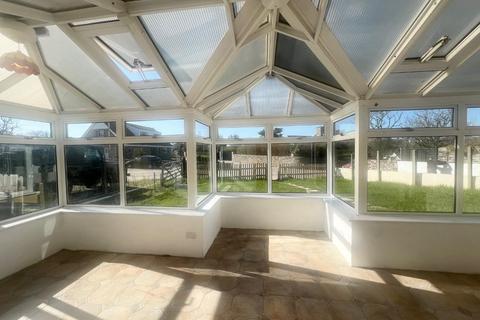 5 bedroom semi-detached house for sale, La Heche, Alderney