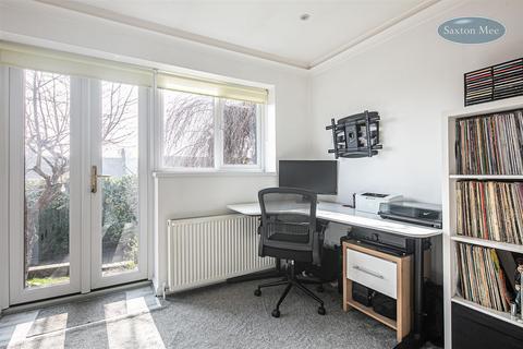 3 bedroom semi-detached house for sale, Smithy Carr Avenue, Chapeltown, Sheffield