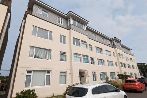 2 bedroom flat to rent, LONDON ROAD, HILSEA, PO2 9HP