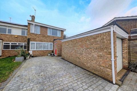 undefined, Wivenhoe CO7