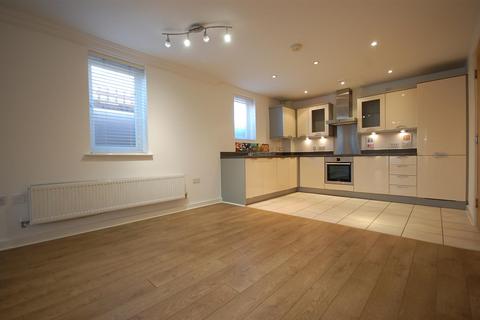 1 bedroom flat to rent, Chestlands Court, Hillingdon UB10