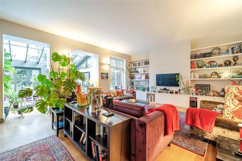 3 bedroom apartment for sale, Bracknell Gardens, London, NW3