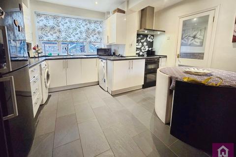 undefined, Myrica Grove, Hoole, Chester, Cheshire, CH2