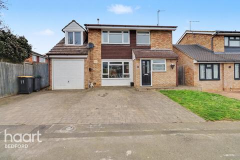 undefined, Pinchmill Way, BEDFORD