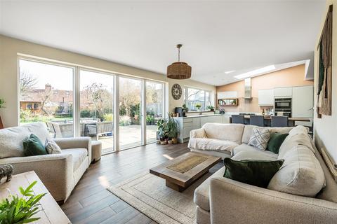 undefined, HILLEY FIELD LANE, FETCHAM, KT22