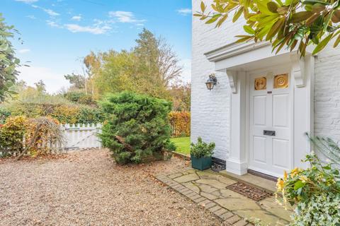 5 bedroom detached house for sale, The Street, Ickham, Kent