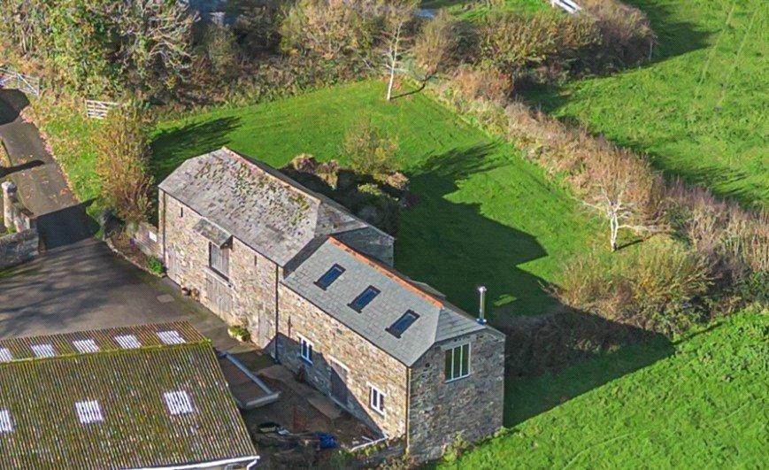 Barn / Former Stable
