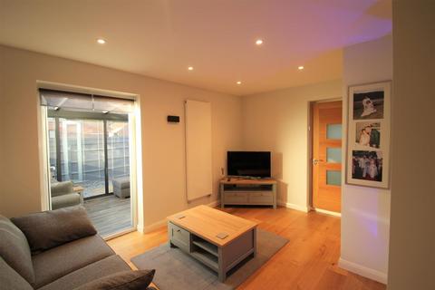 undefined, Oak Green, Abbots Langley, WD5