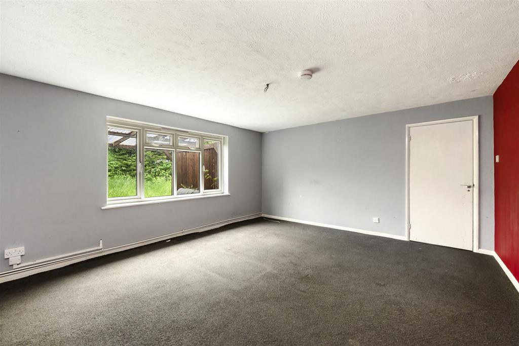 Sitting/Dining Room