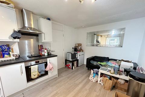 undefined, Stanmore
