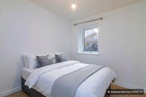 undefined, Cliff Road, Nottingham, NG1