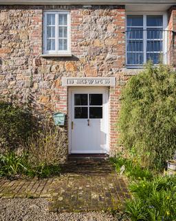 5 bedroom link detached house for sale, Rue des Cabarettes, St. Martin, Jersey