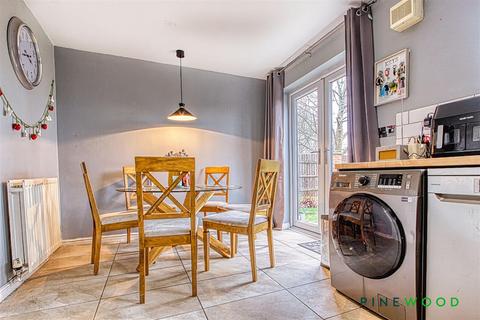 3 bedroom townhouse for sale, Copenhagen Road, Chesterfield S45