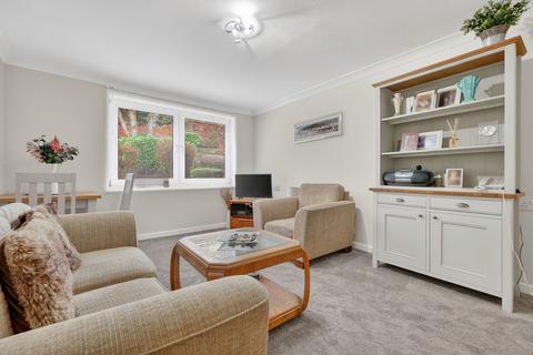 undefined, 21 Dean Court, Kilmarnock, KA3 1FN
