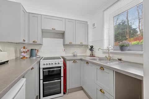 undefined, 21 Dean Court, Kilmarnock, KA3 1FN