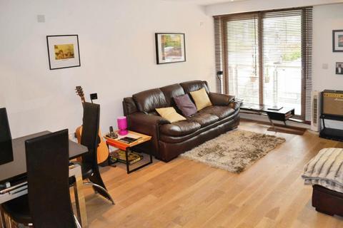 2 bedroom flat to rent, Castlegate, Chester Road, Castlefield, Manchester, M15