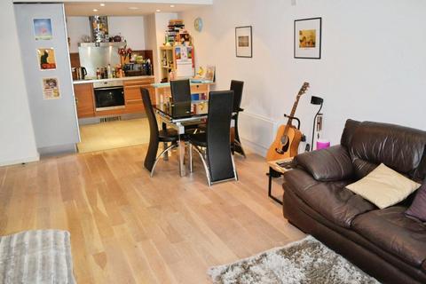 2 bedroom flat to rent, Castlegate, Chester Road, Castlefield, Manchester, M15