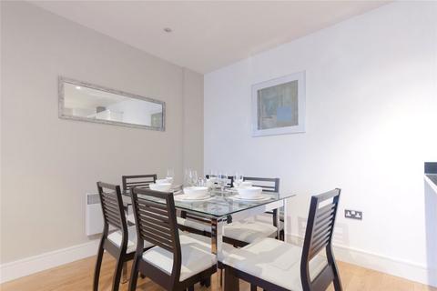 3 bedroom flat to rent, Marsham Street, London SW1P