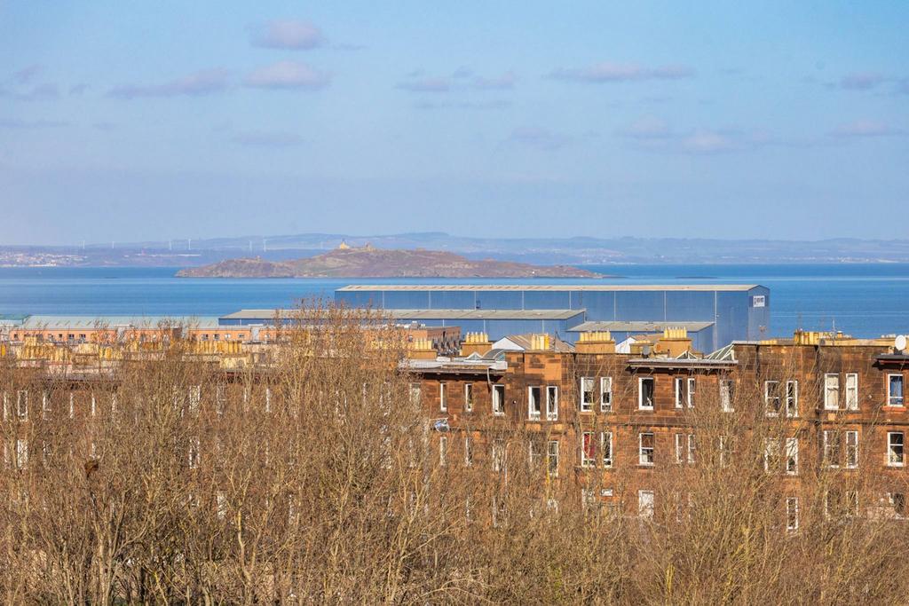 MFL5252391 946.jpg