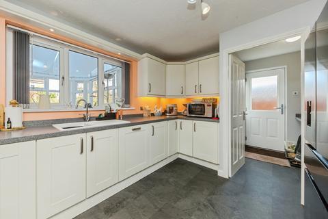 undefined, Maple Close, Crewe CW4