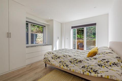 3 bedroom apartment for sale, Goldstone Crescent, Hove BN3
