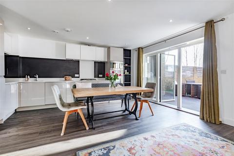 3 bedroom apartment for sale, Goldstone Crescent, Hove BN3